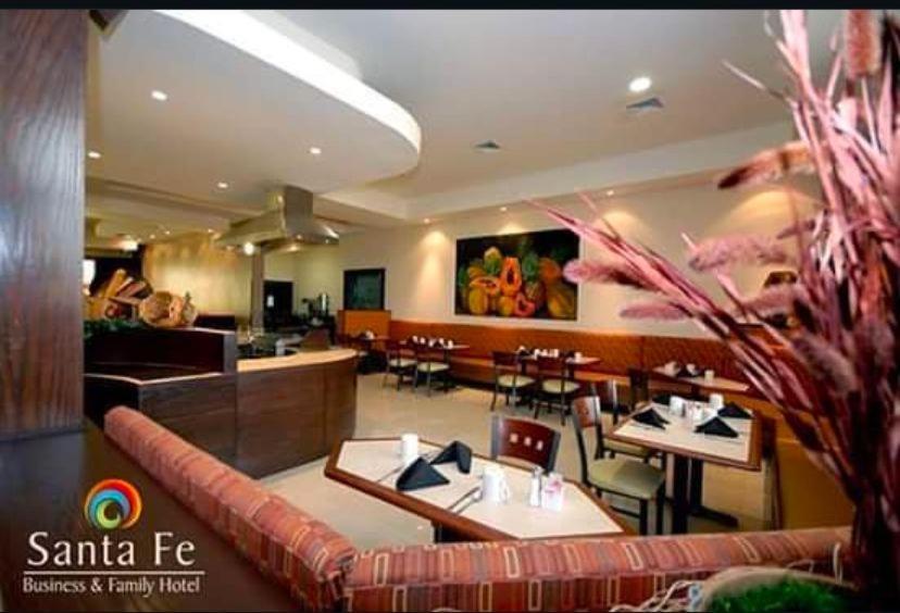 Hotel Santa Fe Camargo Kültér fotó