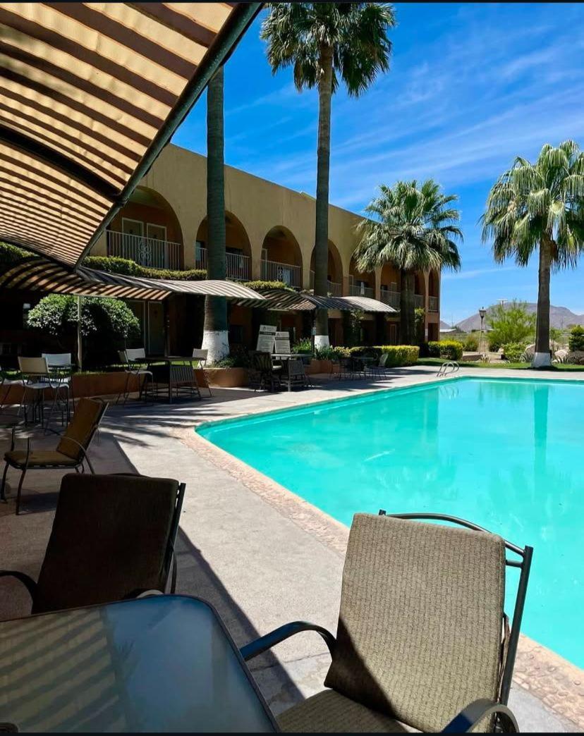 Hotel Santa Fe Camargo Kültér fotó